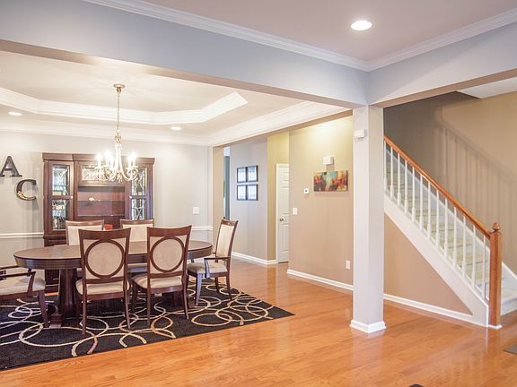 Foyer - Open Floor plan