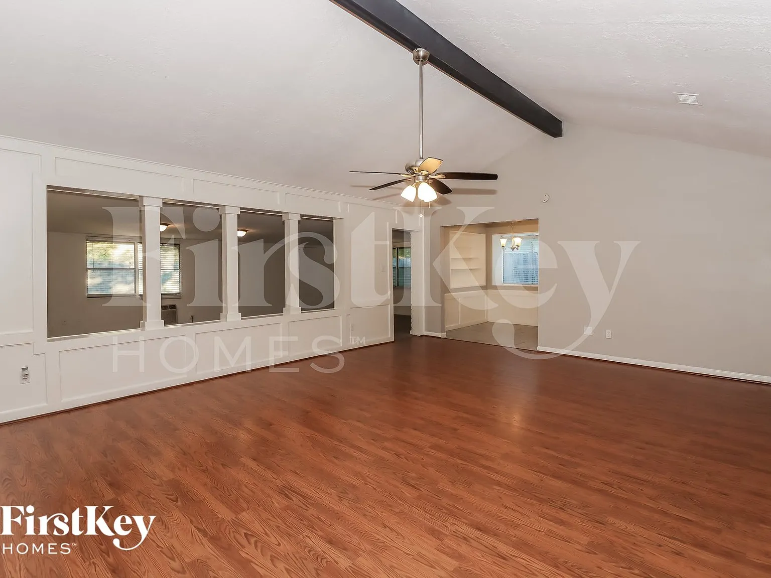 3 bed, 2.0 bath, 1976 sqft, $1,985 — Photo 3