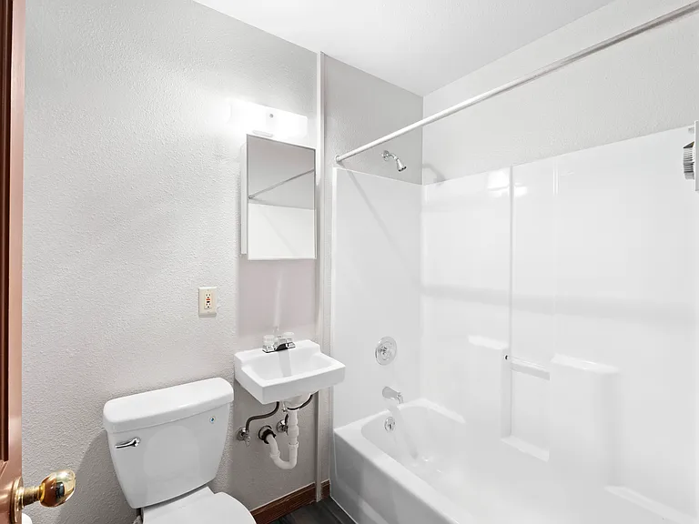 Garfield Street Apartments — Photo 49