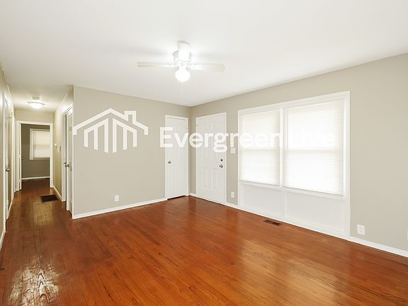 5th image of 8601 E 92nd Ter