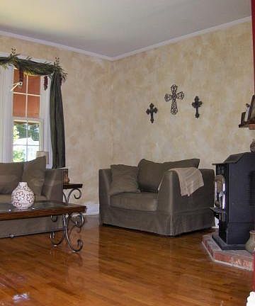 Living Rm c