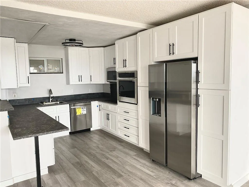 1 bed, 1.0 bath, 795 sqft, $3,250 — Photo 3