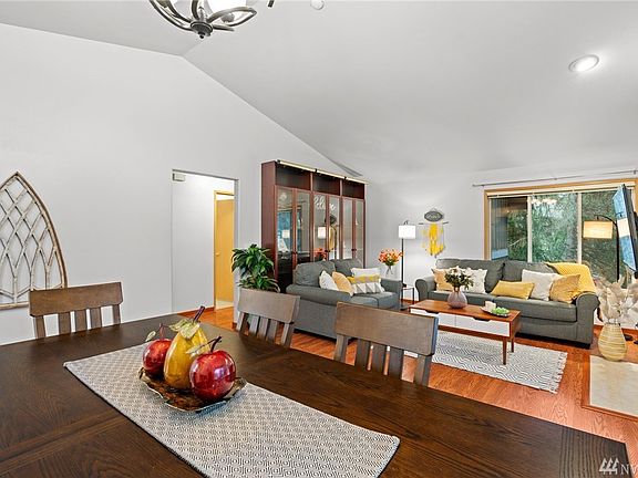 4th image of 3640 255th Ln SE APT 40