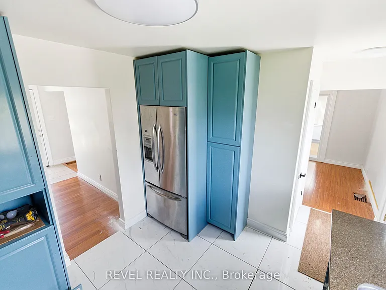 990 Harmony Rd N #MAIN — Photo 13