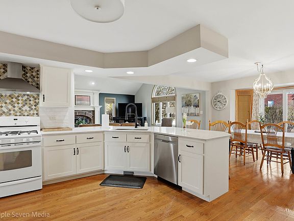 4th image of 10926 Moose Ln