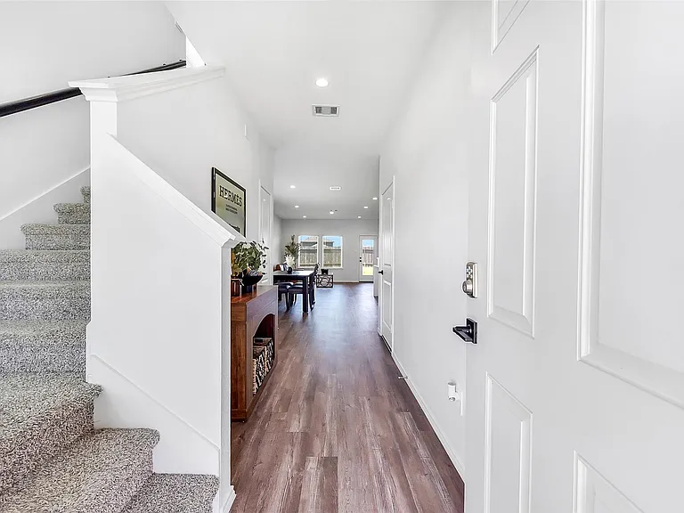 24222 Sandstone Valley Ln — Photo 5