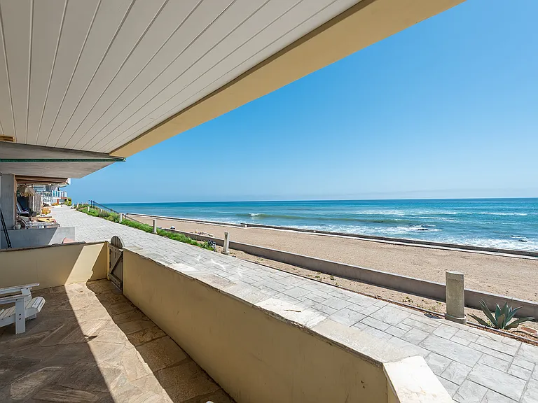 11844 Beach Club Way — Photo 30