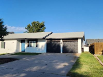 405 Russell Rd, Holcomb, KS, 67851