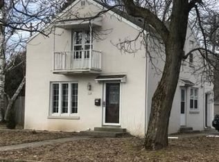 512 W Lawn Blvd, Manitowoc, WI 54220