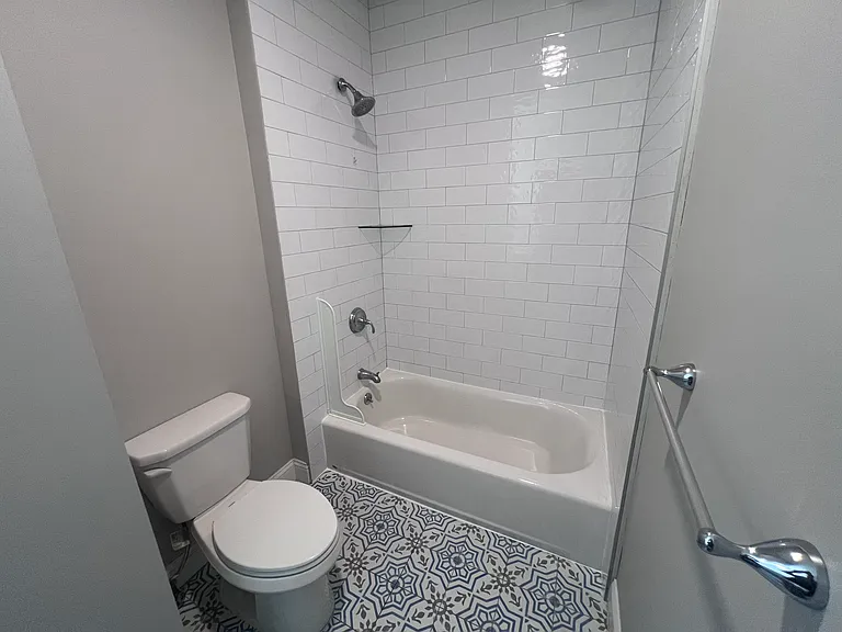 666 Metropolitan Ave #2 — Photo 10