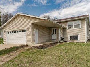 2785 Park St SE, Rochester, MN 55904