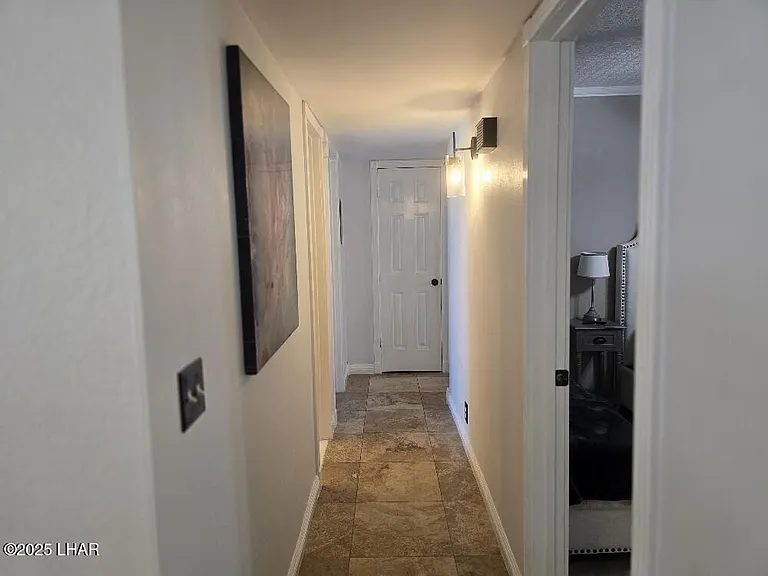 2715 Shasta Ln — Photo 25
