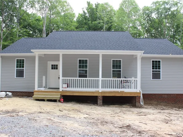 712 Dorrell Rd, Aylett, VA 23009