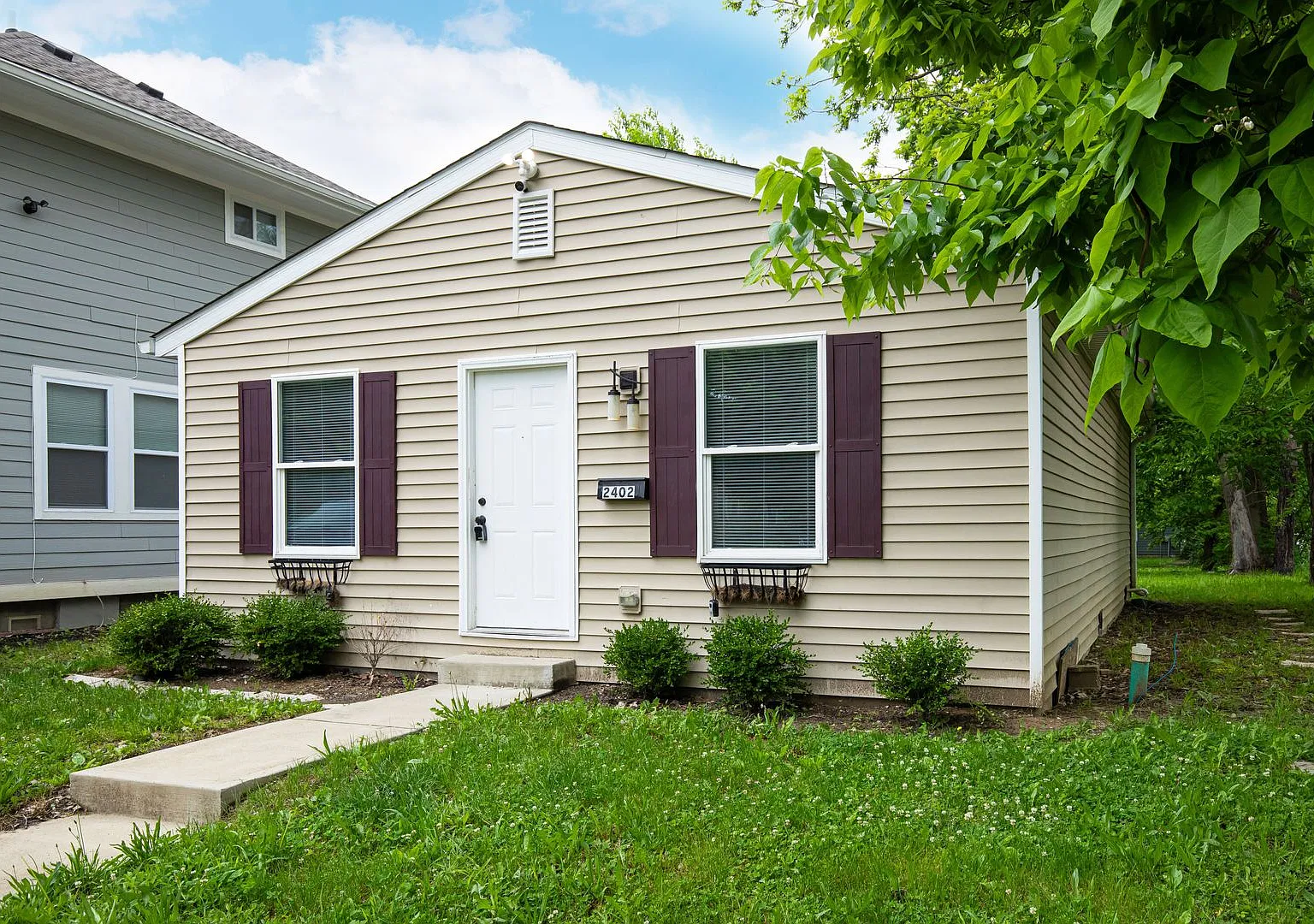 2402 Adams Street — Photo 2