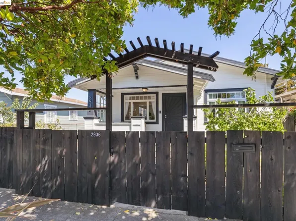 2936 Coolidge Ave, Oakland, CA 94602