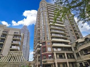 350 Princess Royal Dr #1506, Mississauga, ON L5B 4N1