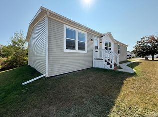 1553 Larkmore Ln, Grass Lake, MI