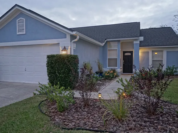 3028 Bloomsbury Dr, Kissimmee, FL 34747