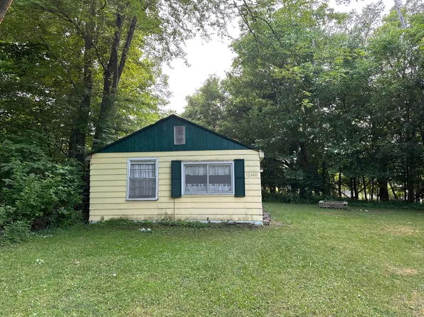 12460 Russell St, Bear Lake, MI 49614