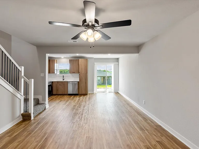 Hidden Hills Townhomes — Photo 23