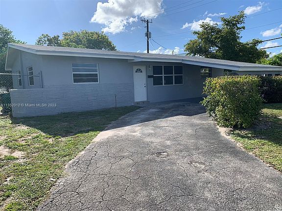2nd image of 1181 NW 46th Ave