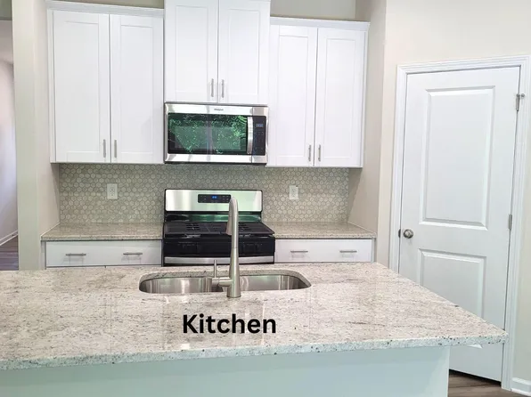 7113 Stratified Ct, Mebane, NC 27302