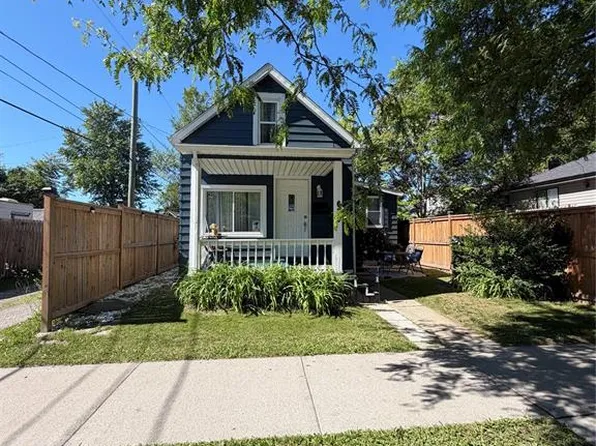 639 Watkins St, Windsor, ON N9C 2Y5