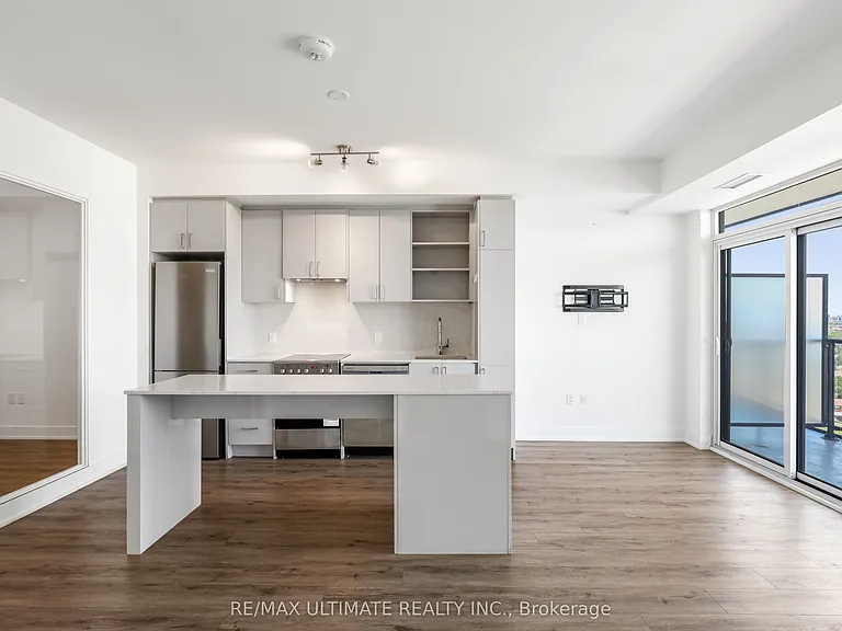 50 George Butchart Dr #906 — Photo 13