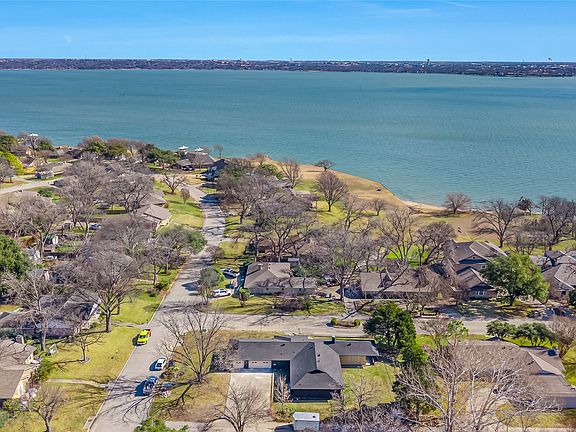 4th image of 109 Pecan Dr