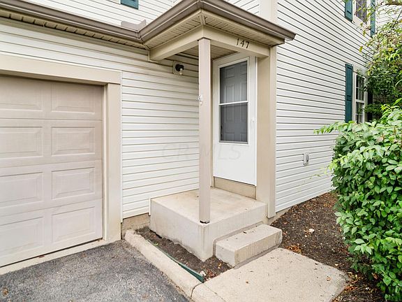3rd image of 147 Hawkins Ln