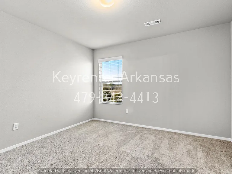 811 E Sparrow Cir — Photo 10