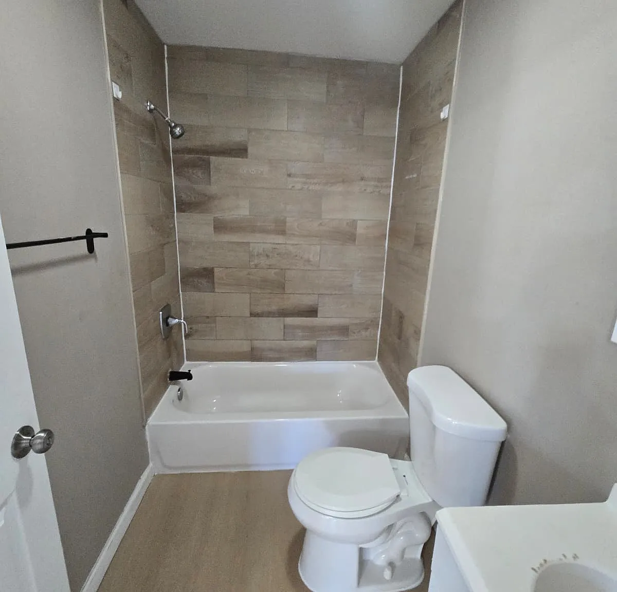 3 bed, $2,250 — Photo 3