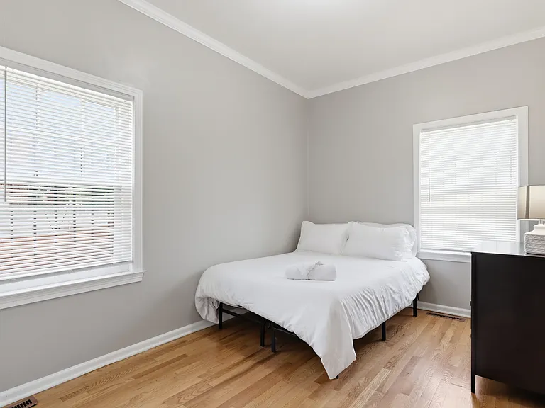 2238 Main St — Photo 9