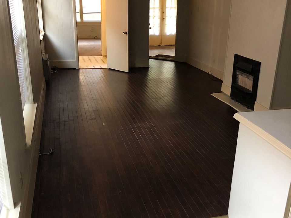 1st image of 513 E 8th St APT B