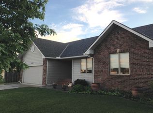 2403 N Cleveland St, Hutchinson, KS 67502