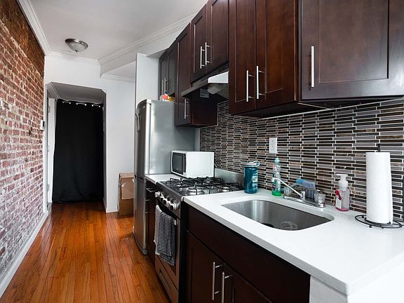 3rd image of 24-02 Ditmars Blvd #2