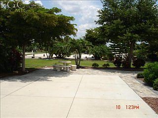 3rd image of 909 High Tide Ln