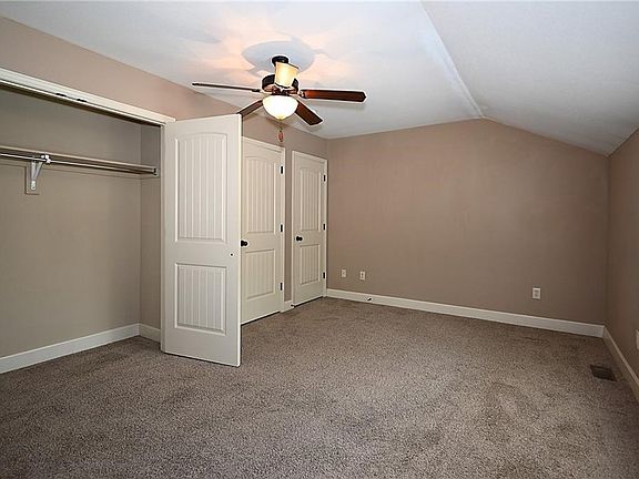 5th image of 13674 Oak Valley Dr