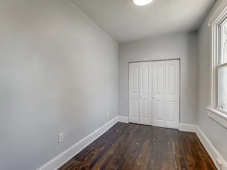 2826 E 2nd St — Photo 12