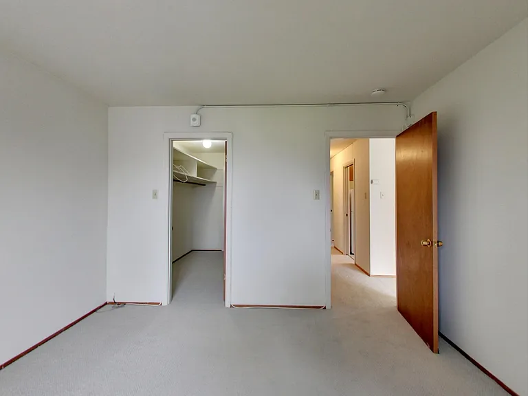 1300 Lawton St #301 — Photo 13