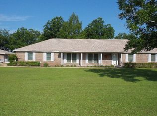 Clearview Rd, Flomaton, AL 36441