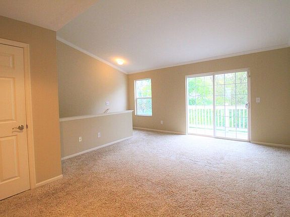 3rd image of 3250 Heritage Glen Dr #3250