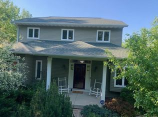 3184 Burke Rd, Sun Prairie, WI 53590