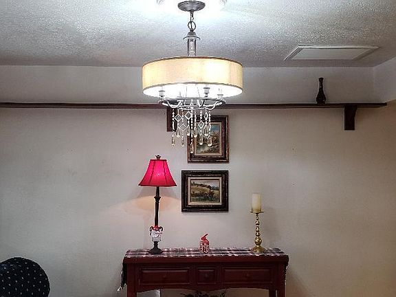 5th image of 1428 E Kenwood St