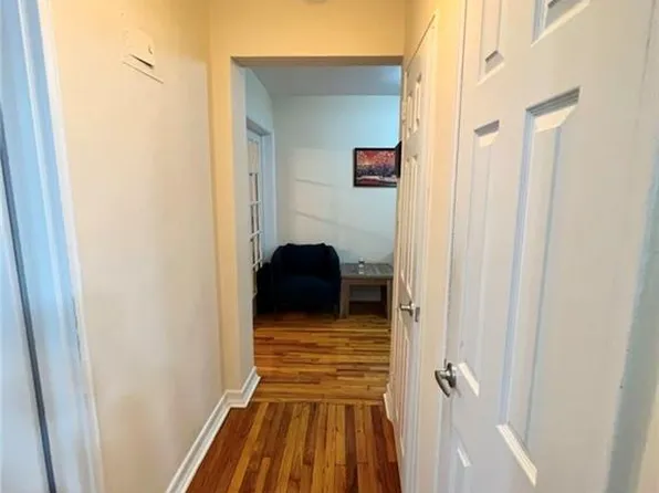 2331 Ocean Avenue image 10 of 14