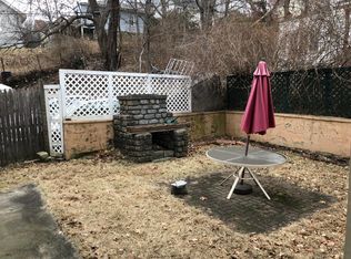 279 Hamilton St #1, Worcester, MA 01604