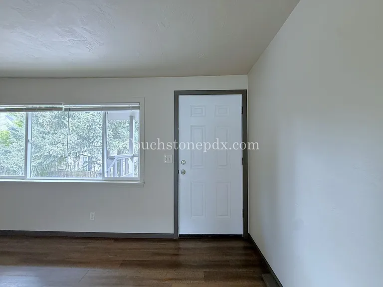 403 S Ivy St — Photo 22