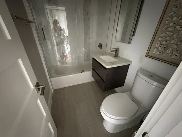694 N Coast Hwy #5 — Photo 5
