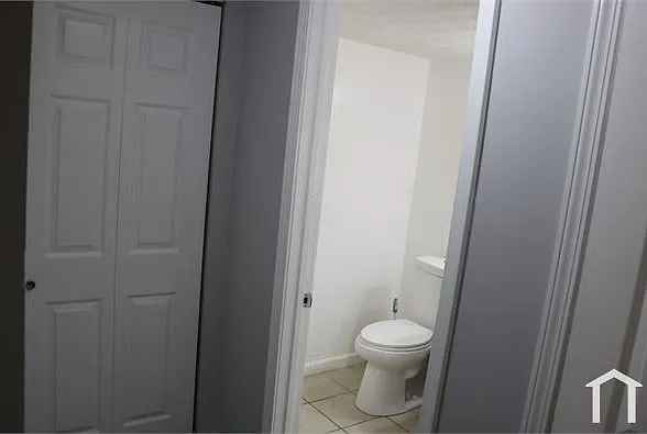 3830 Kensingwood Trce — Photo 4