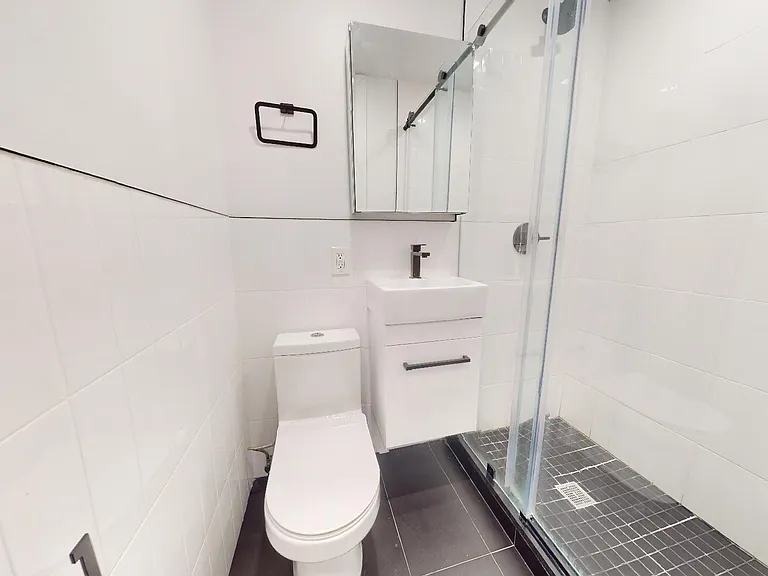 2785 Broadway #3D — Photo 4